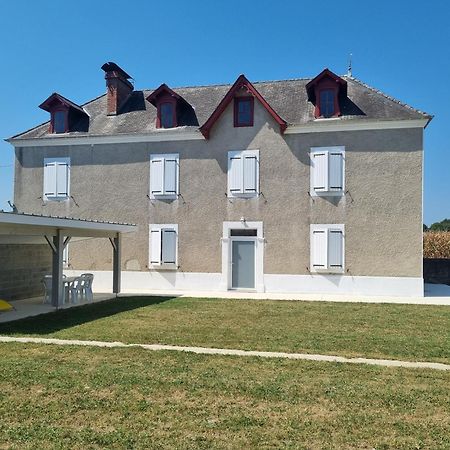 Chez Cedric Et Melissa Maison Lou Milhoc En Bearn Os-Marsillon Εξωτερικό φωτογραφία